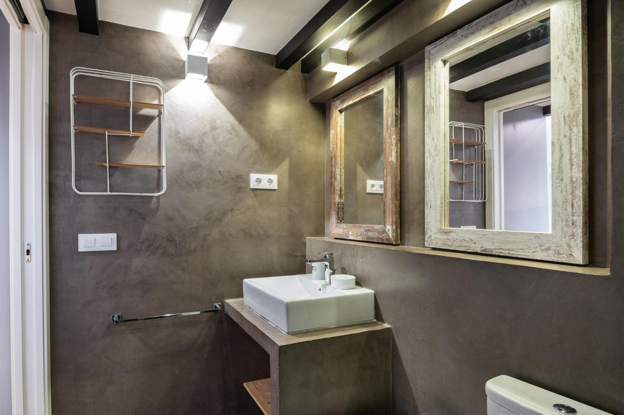 Beautiful Renovated Loft Minutes From The Beach Barcelona Exterior photo